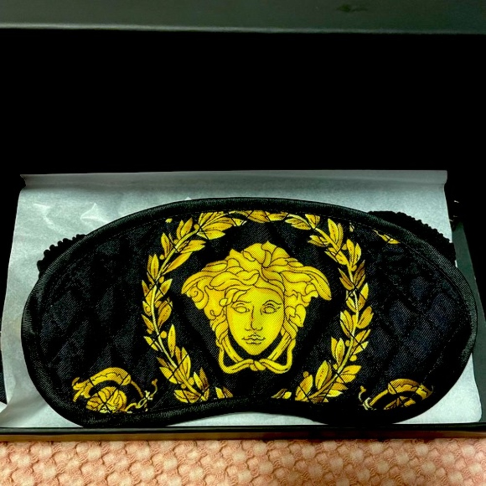 Sleep mask